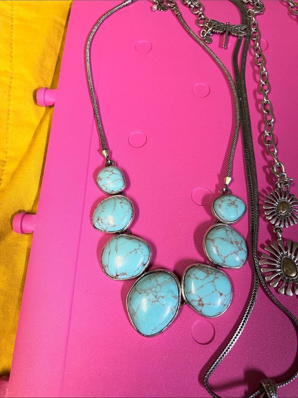 Lucky Brand Turquoise and Silver Flower Pendant Necklace Set - Picture 2 of 5